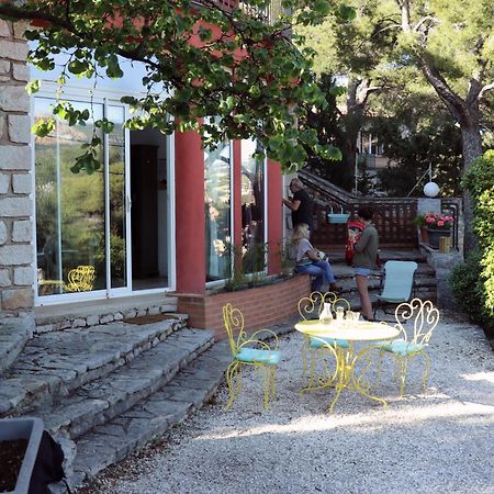 T3 avec jardin dans Villa Rocaille Cassis Extérieur photo