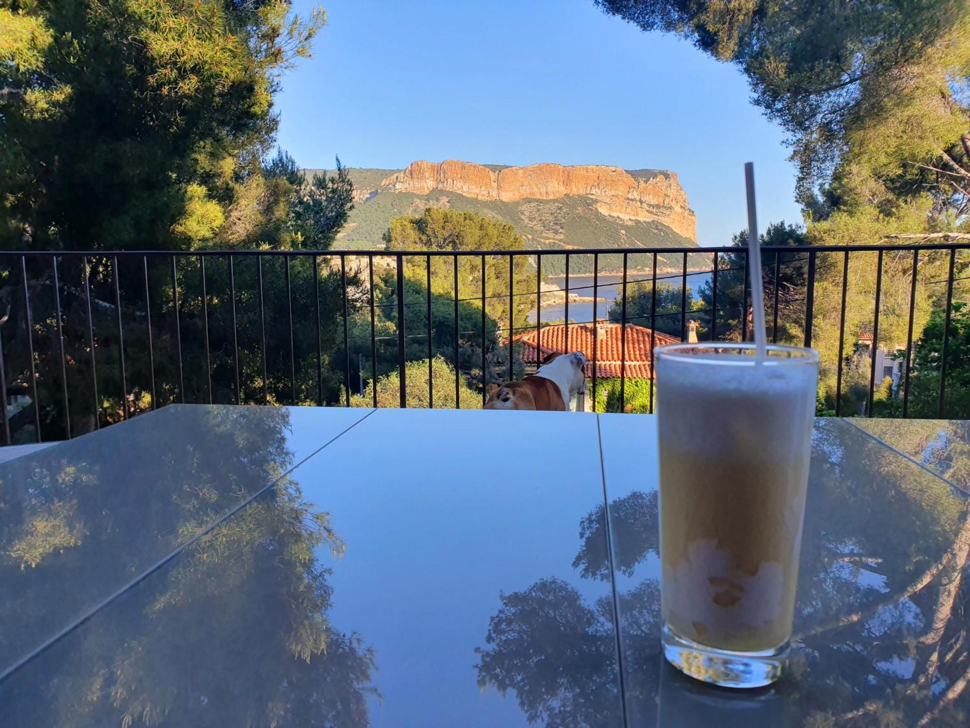 T3 avec jardin dans Villa Rocaille Cassis Extérieur photo